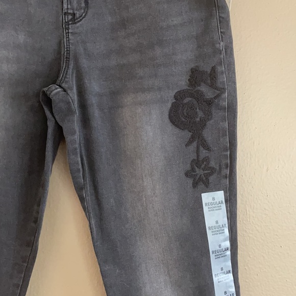 Old Navy Rockstar Super Skinny Black Jeans Floral - Picture 5 of 11